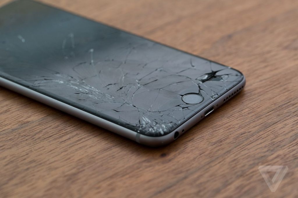 Kırık iPhone